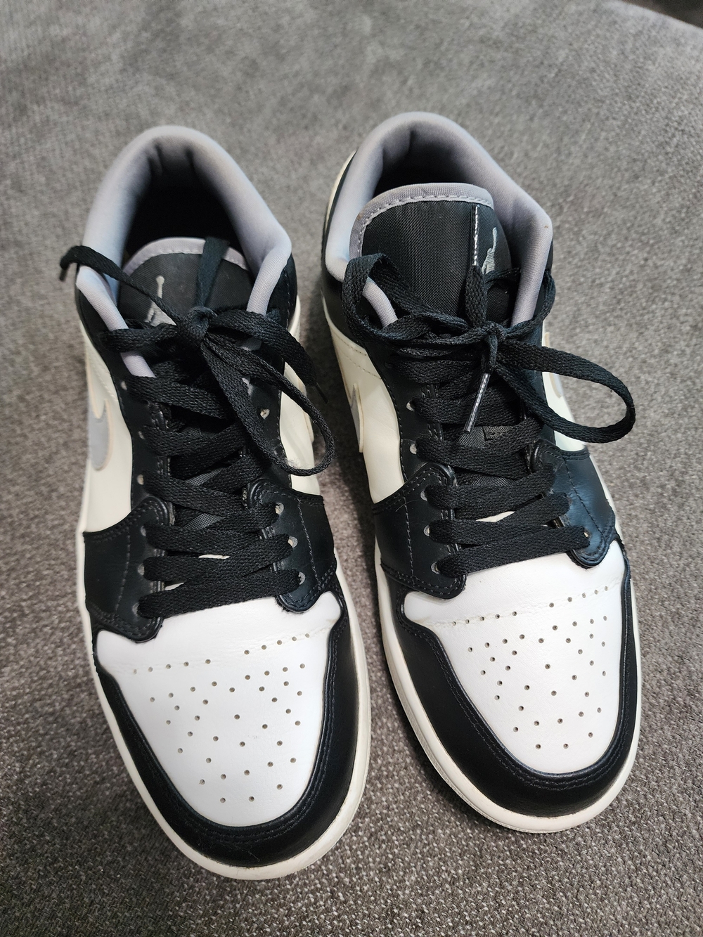 Air Jordan 1 Low Mens 8.5